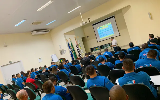 Palestra Direção Defensiva e Condução Econômica